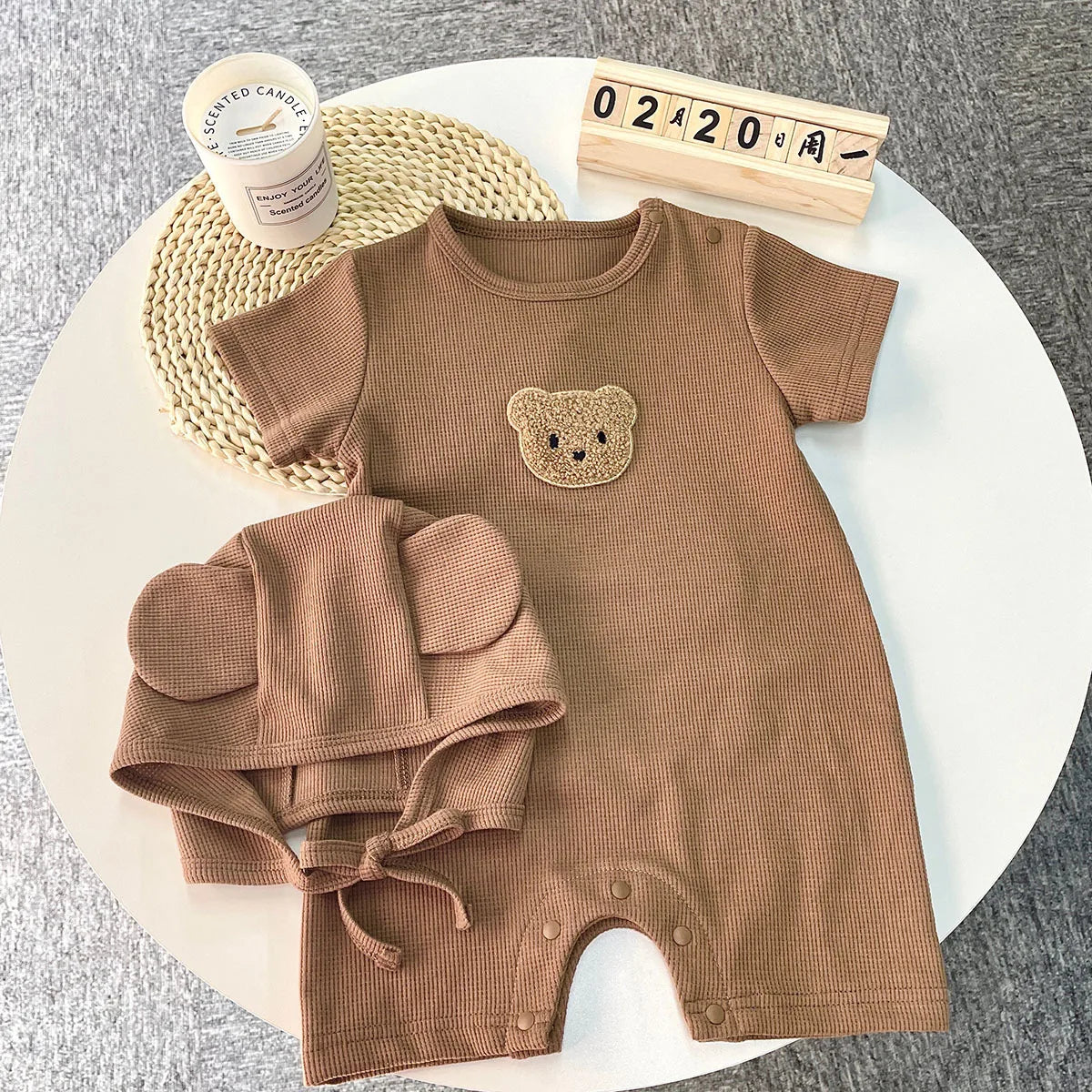 Set di pagliaccette estive per baby orso
