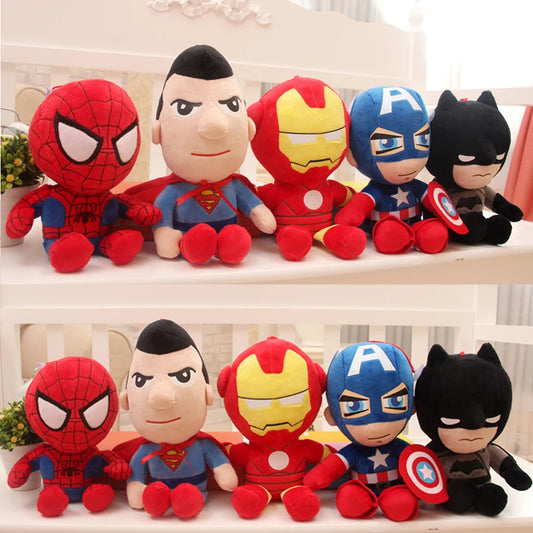 Collezione peluche di supereroi