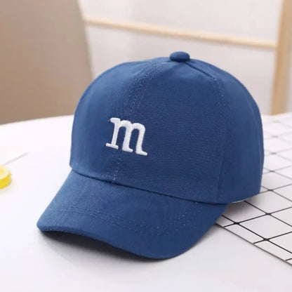 Gapa de béisbol de color azul claro para niños