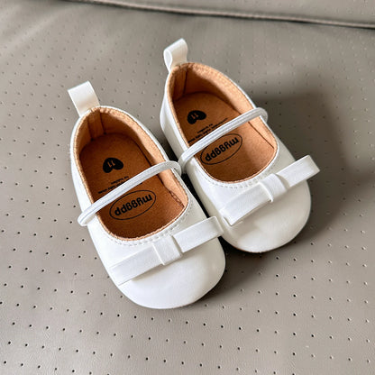Nuova pelle di scarpe per bambini