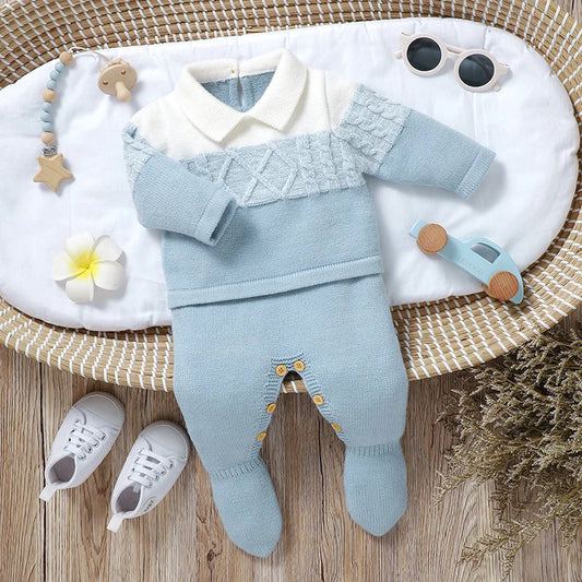 Bambino neonato a maglia