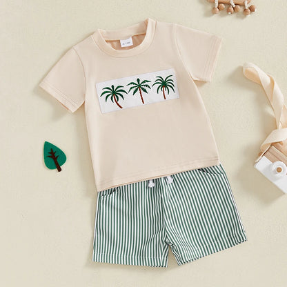 Outfit estivo per bambini in palma 