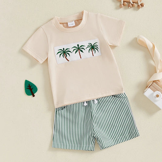 Outfit estivo per bambini in palma 