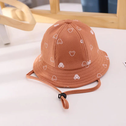 Lindo sombrero de cubo para bebés