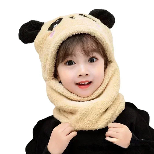 Panda acogedora de invierno