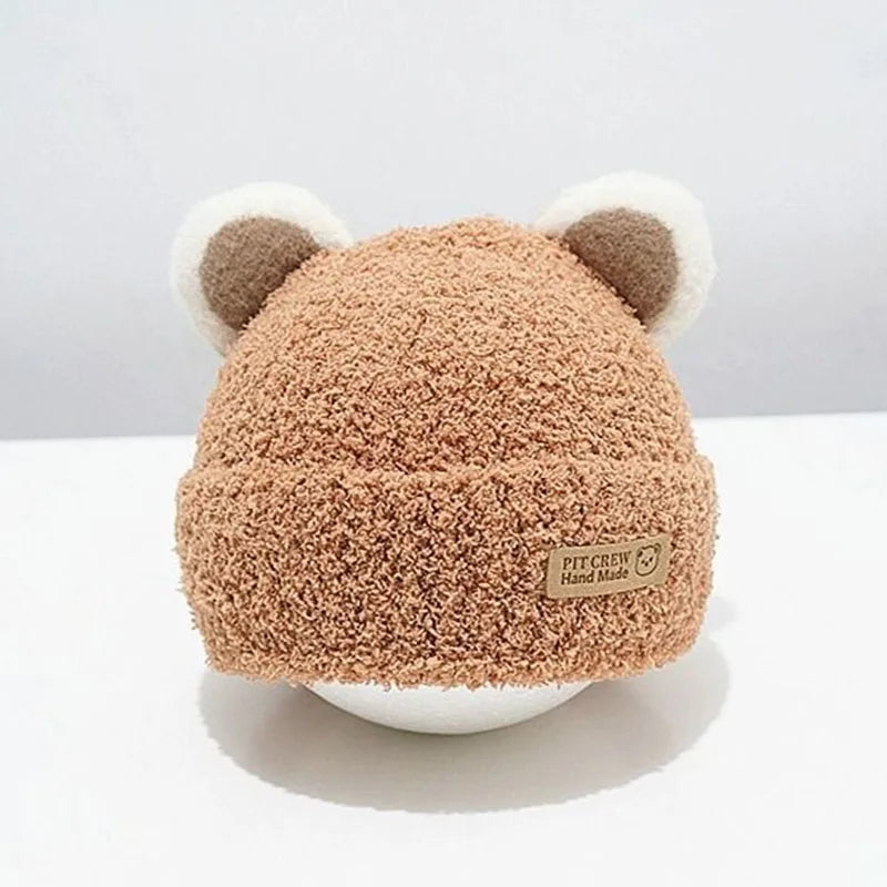 Cappelli a maglia da orecchie di orso
