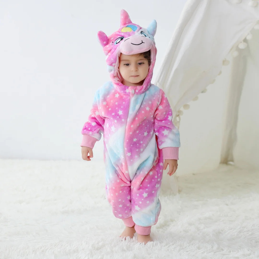 Puscia per bambini in costume da bambino