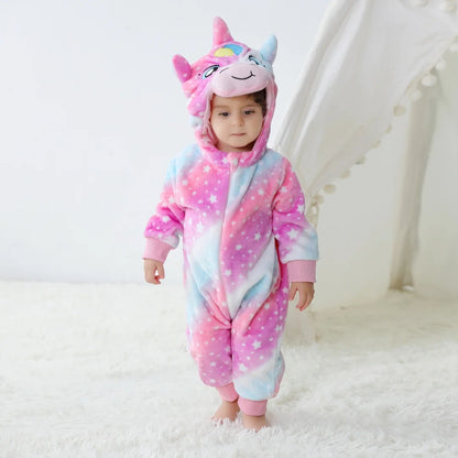 Puscia per bambini in costume da bambino