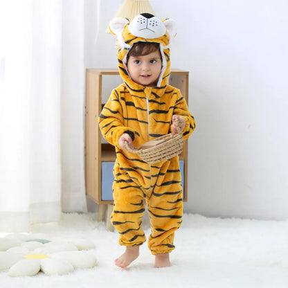Puscia per bambini in costume da bambino