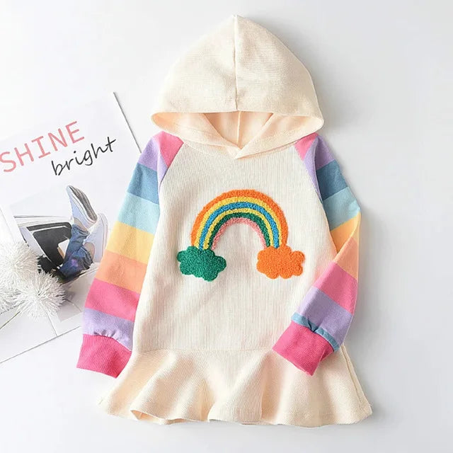 Abito con cappuccio arcobaleno per bambini