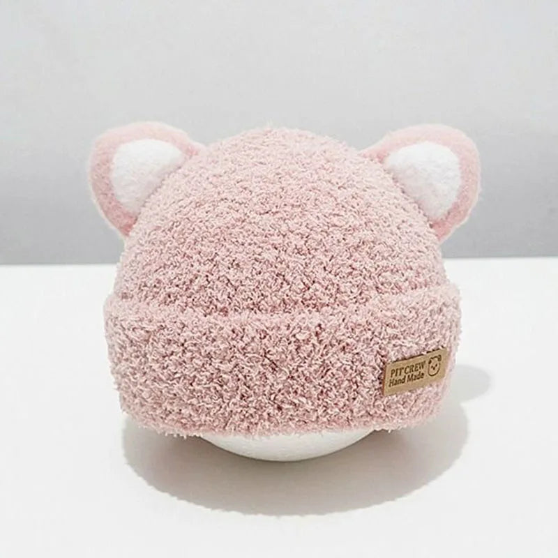 Cappelli a maglia da orecchie di orso