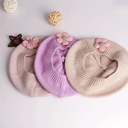 Beretto a maglia ricamato a fiori 