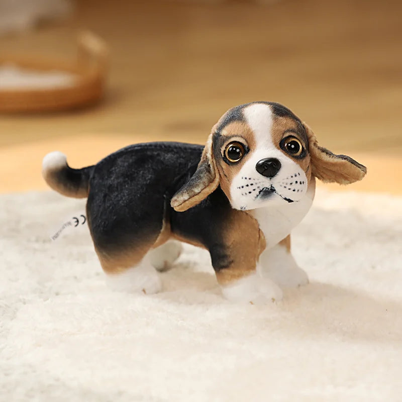Giocattolo di peluche di carlino realistico