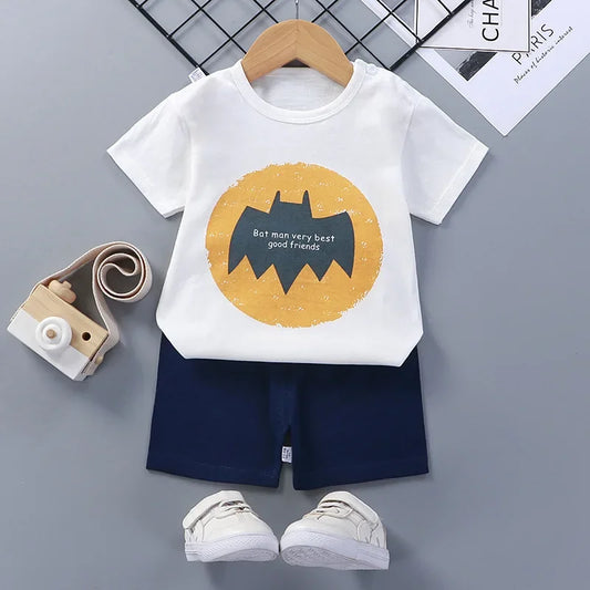 Summonte de la camiseta sin mangas y pantalones cortos para niños de verano