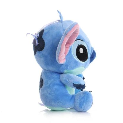 Muñeca de peluche de puntada