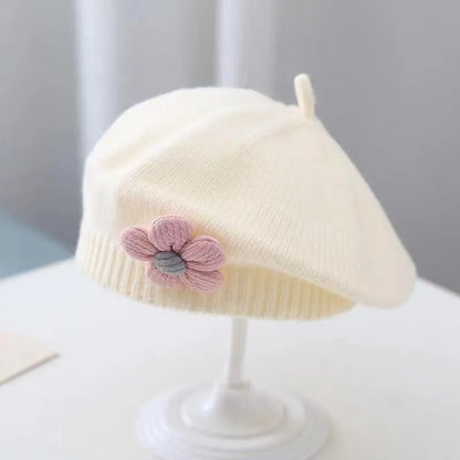 Beretto a maglia ricamato a fiori 