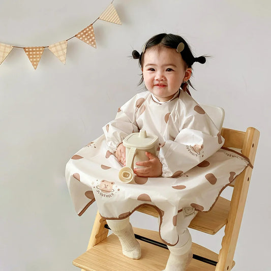 Bib con le maniche da nutrire per bambini a copertura piena 
