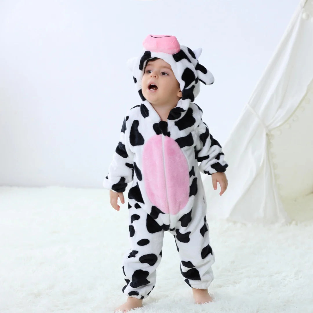 Puscia per bambini in costume da bambino