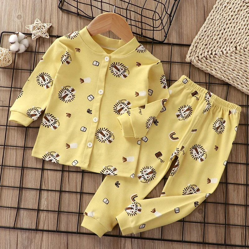 Colección de pijama de bebé impreso de dibujos animados
