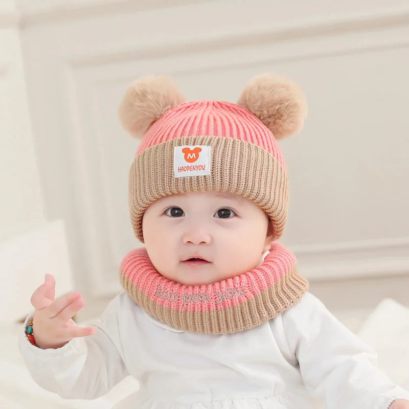 Set di berretto a maglia doppia pom-pom