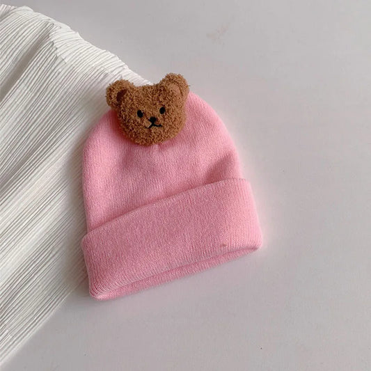 Cappelli a maglia con orsacchiotto accoglienti