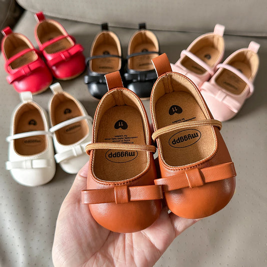 Nuova pelle di scarpe per bambini