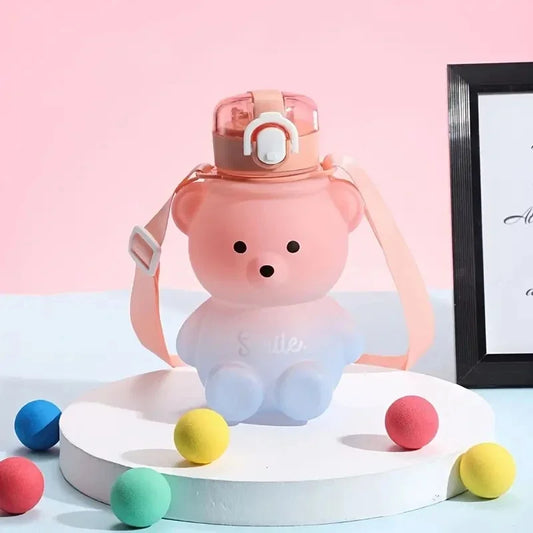 Bottiglie d'acqua a forma di orso